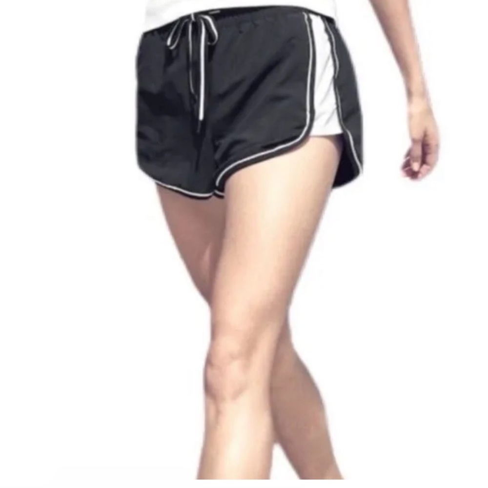 Athleta COLORBLOCKED BROOKLYN SHORT